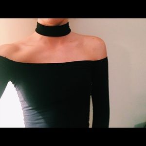 *SALE* NWOT Limited edition black choker crop top